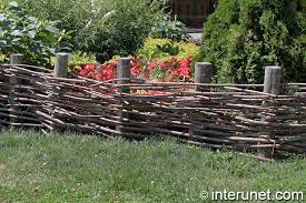 For example a simple picket fence is the best sort of garden fence for a cottage sitting within a cottage garden, while a split rail fence made of red cedar wood goes well with a country style house. Old Style Decorative Wood Fence Interunet