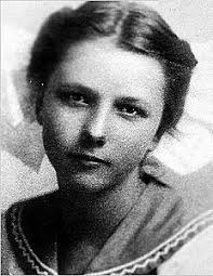 Who is Anna McGowan dating? Anna McGowan girlfriend, wife