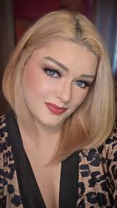 I am. Have the best time you can while working💖☺️