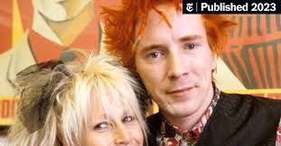 Nora Maier's Instagram, Twitter & Facebook