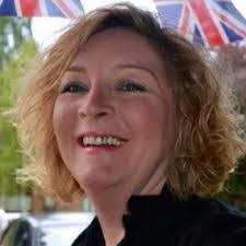 Vanessa Nicholls's Instagram, Twitter & Facebook