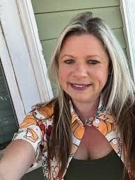 Meeting for drinks after work