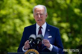 Who와 방역당국, 백신접종 후 사망자 속출에도 위험보다 이익이 커. Csxmvjgwitoogm