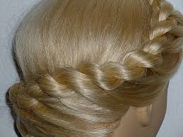 причёски на каждый день в школу на короткие волосы Prichyoski S Pleteniem Prichyoska Dlya Srednih Dlinnyh Volos Pletenie Kosichki Zhgut Vokrug Golovy Pletenye Pricheski Pricheski Kosichki