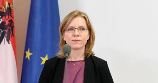 Check spelling or type a new query. Leonore Gewessler Okoprofi Zundet Die Karriererakete Tiroler Tageszeitung Online Nachrichten Von Jetzt