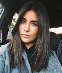 Gloria Sequeira's Instagram, Twitter & Facebook