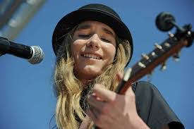 Tamara Healy's Instagram, Twitter & Facebook