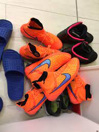 Simon kjær, der her ses i sin tid i fcm, har budt 7.500 kr. Simon Kjaer On Twitter Enjoying My New Nike Boots 1 Game 1 Win So Far Nikesoccer Losc Wearelosc Http T Co Eqepiytirb