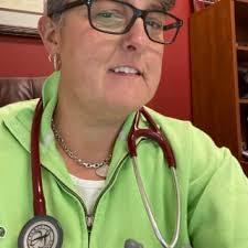 Nicole Deberry's Instagram, Twitter & Facebook