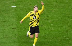 In the current club borussia dortmund played 3 seasons, during this time he played 62 matches and scored 60 goals. Erling Braut Haaland On Target As Dortmund Won Berlin 5 2 Everyevery