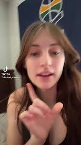 Audrey Borders's Instagram, Twitter & Facebook