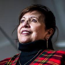 Luz Gutierrez's Instagram, Twitter & Facebook