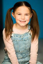 Workin' Moms" Kate Fosters (TV Episode 2022)