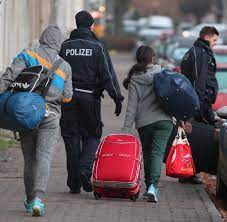 Die verteidigung fordert eine bewährungsstrafe. Tugce Schlager Sanel M Nach Serbien Abgeschoben Welt