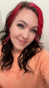 Hey Payson ladies! I just opened a few **Founding Member spots** in my new  women's group, **Rooted in Community... **it's for those of us who are  ready to reset our habits, reconnect