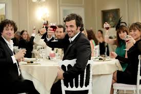 A man messes up the name cards/table plan of one table at a wedding, changing the futures of the people sitting there. Plan De Table De Christelle D Aulnat Raynal 2012 Unifrance