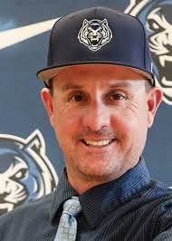 Coach Reynolds to lead return of LU baseball