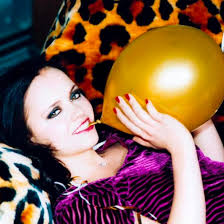 ℂ𝕙𝕣𝕚𝕤𝕥𝕚𝕟𝕒 ℝ𝕚𝕔𝕔𝕚- 𝕐𝟚𝕂 🎆🥳 (📸: E. von Unwerth)