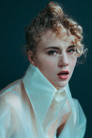 INTERVIEW: Kat Cunning — Music Musings & Such