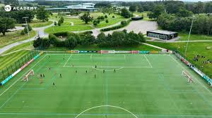 Barry Quin, Bloomsbury Football: Technical development