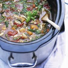 Vegetarian Slow Cooker Minestrone Soup Recipe Slow Cooker Vegetarian Minestrone Vegan Recipes Easy