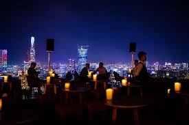 Cho thuê căn hộ central garden, trung tâm quận 1, mặt tiền võ văn kiệt, bên dưới chung cư là chợ nga. Ho Chi Minh City Besten Skybars Rooftop Bars In 2021