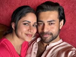 Listen to Mukunda songs here...  http://play.raaga.com/telugu/album/Mukunda-A0003445