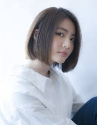 大人な艶髪ストレートボブ hs194 ヘアカタログ 髪型 ヘアスタイル afloat アフロート 表参道 銀座 名古屋の美容室 美容院 ヘアスタイリング 髪 ストレート ヘアスタイル