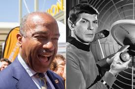 Humor: Gary May only here to attend freshman seminar