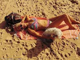 Brynne edelsten's height is unknown & weight is not available now. Brynne Edelsten Shares An Incredible Bikini Photo Daily Mail Online