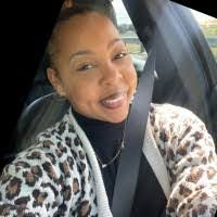 Veronica Key's Instagram, Twitter & Facebook