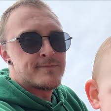 Marilyn Manson "Eat me drink me" Signed by Tim Skold , ginger, Chris  Vrenna, Rob Holliday