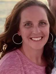 Mrs. March wears many hats as the principal of Riley Creek. The cafeteria  tables were extra clean today! Happy Principals' Day, Mrs. March!!