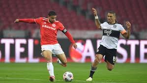 ˌĩteɾnɐsjoˈnaw) commonly known as internacional, inter de porto alegre, or simply inter, is a brazilian professional football club based in porto alegre. Infelizes Coincidencias Marcam Queda Do Internacional Na Libertadores Lance