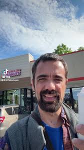 Nicholas Taplin (@nicholastaplin)