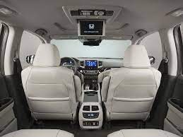 2019 toyota highlander entertainment options. 10 Top Three Row Suvs With Dvd Players Autobytel Com