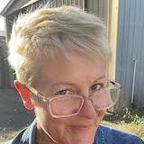 Pioneer who 'feminised the frontier' offers rare insight into life in  Darwin after Cyclone Tracy