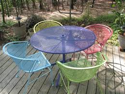 Painted Metal Furniture After Happy Table And Chairs Process Sandblast Pr 1 In 2020 Painting Patio Furniture Painting Metal Outdoor Furniture Painted Patio