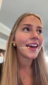 Elizabeth Liz Hampton