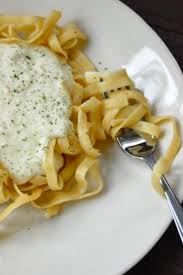 Olive Garden Alfredo Sauce Going To Try This Alfredo Sauce With The Blackened Chicken With Pasta Olive Garden Alfredo Sauce Recipe Recipes Restaurant Recipes