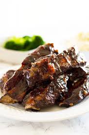Thought chuck steak was just a meh budget cut of beef? No Fuss Easy Oven Baked Beef Ribs