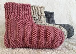Great free knitting pattern for beginners! Ribbed Bootie Slippers Pattern By Janis Frank Ravelry