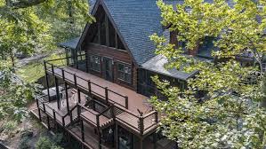 Free cancellation on select hotels ✅ bundle atlanta, ga flight + hotel & up to 100% off your flight with expedia. Chipper Jones Blue Ridge Mountain Hideaway Is On The Market For 1 575 Million 11alive Com