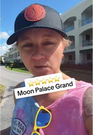 The Grand Moon Palace Cancun Hurricaine Beryl