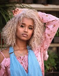 Suddenly, coloring or cutting your own hair isn't such an extreme decision. I Tried 7 Ways I Strip My Hair Color This Is What Really Works Naturallycurly Com
