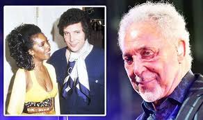 Tom jones & art of noise. Tom Jones Mistress Mary Wilson Stated She Wouldn T Have Put Up With Affairs Eagles Vine