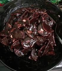 Topping coklat untuk kek ini dijamin enak tak terkata! Resepi Kek Batik 7 Yoy Network