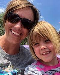 Liane Mcqueen's Instagram, Twitter & Facebook