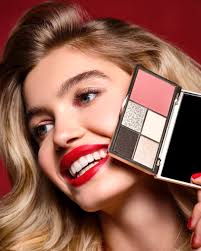 Es ist offiziell! Hier ist unser ARTDECO Adventskalender für 2019! 🎄🌟🎁  Hol ihn dir jetzt: http://beaut.ly/advkal19