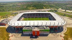 Nim jednak do niego dojdzie, warto przyjrzeć się bliżej naszym najbliższym rywalom, poznać ich historię oraz legendy. Stadion Miejski W Lubinie Wikipedia Wolna Encyklopedia